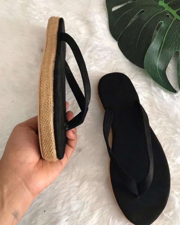 Simple Black Strap Flatform - Image 2