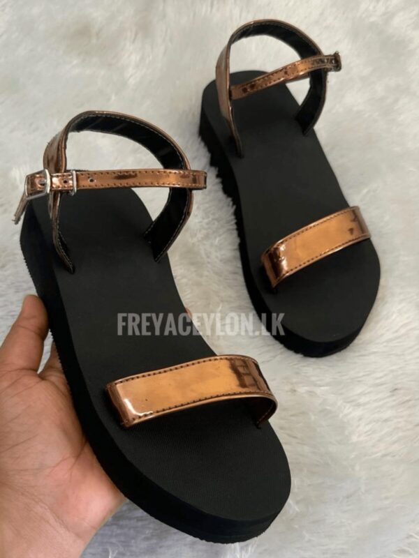 Dark copper Wedges