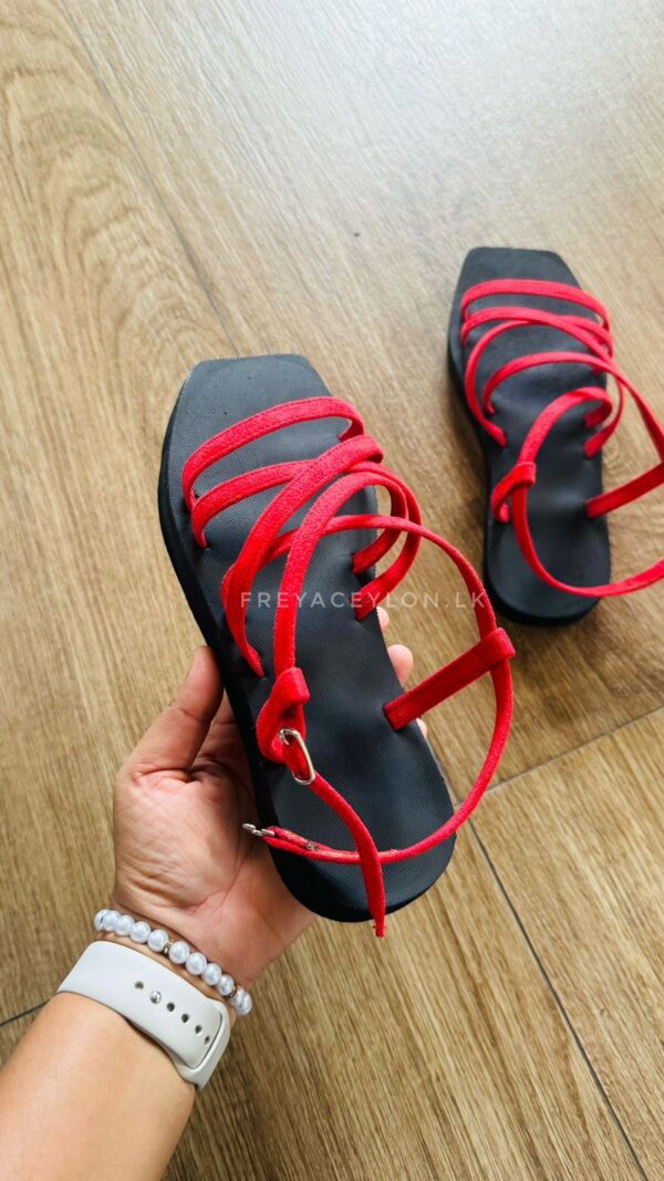 Red suede Cross strap bukle up Flatform