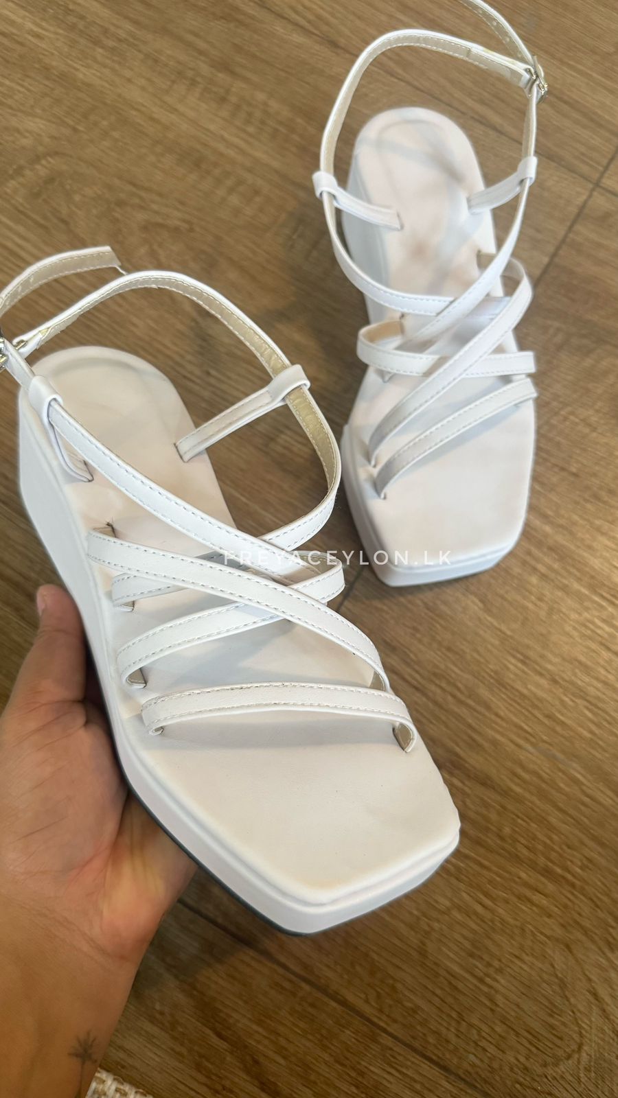 WhatsApp Image 2025-10-21 at 08.30